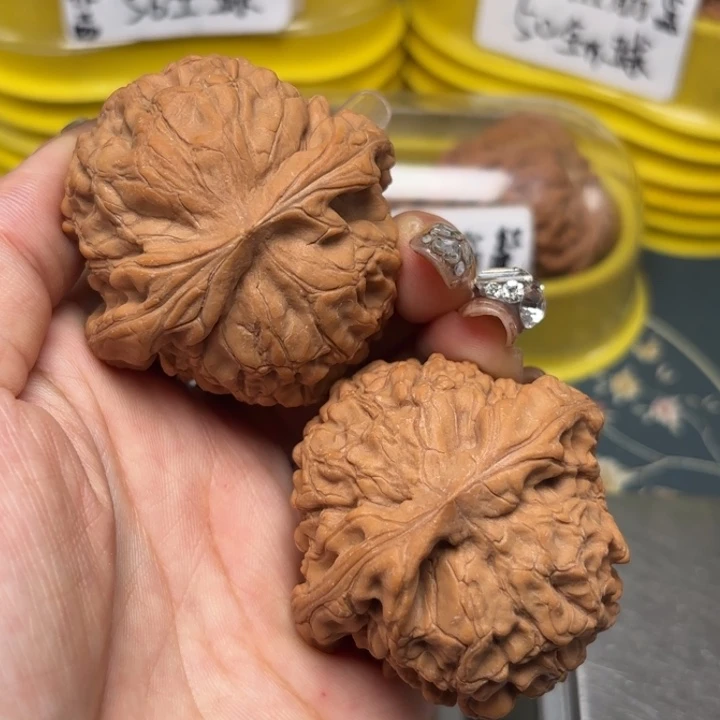 文玩核桃吊坠51-10474-02