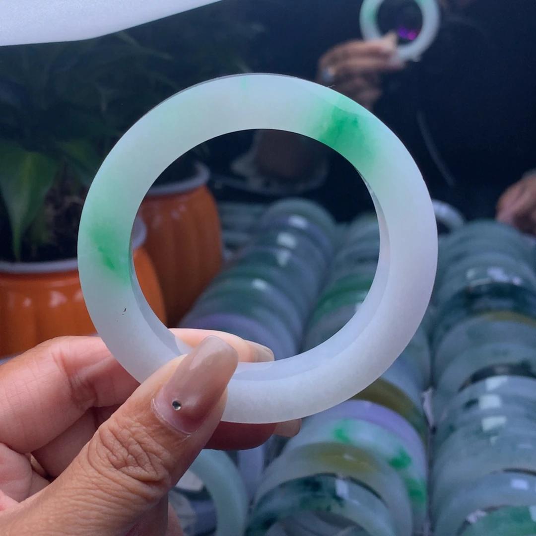 定制翡翠未镶嵌55-57圈