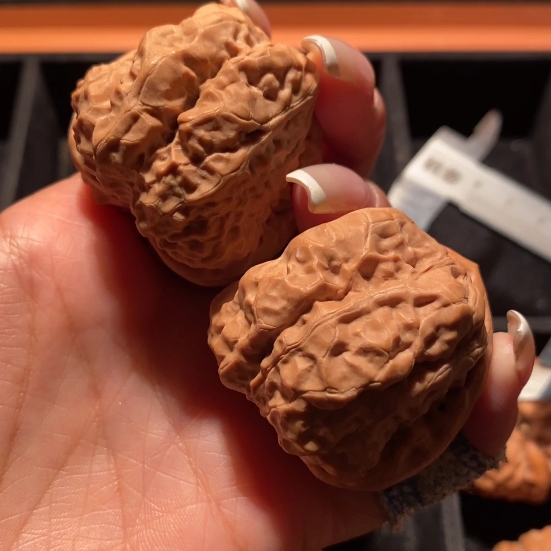 吊坠文玩核桃?123456789