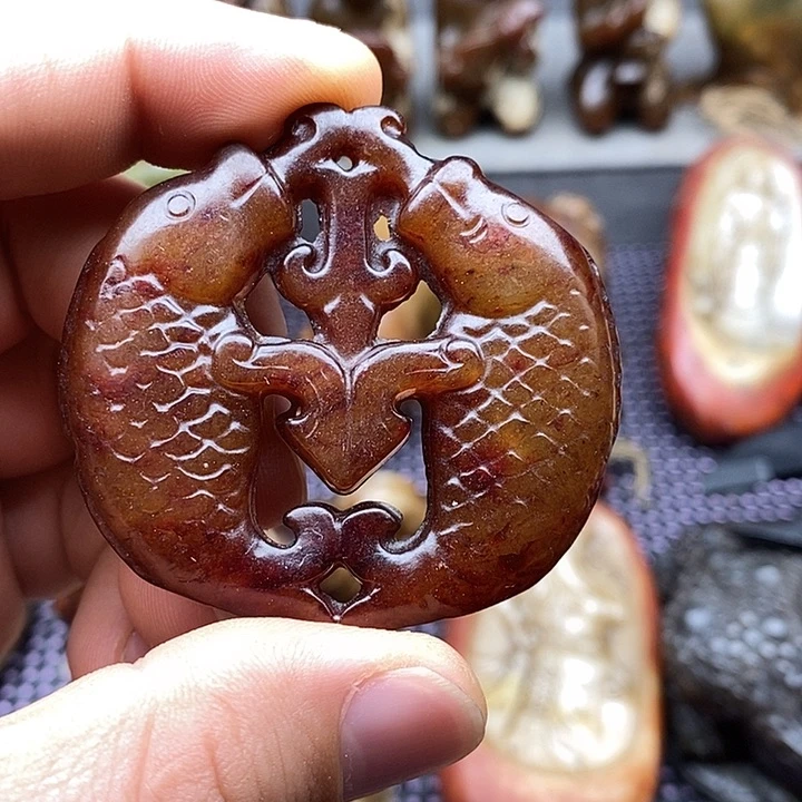 未镶嵌蛇纹石玉颈饰
