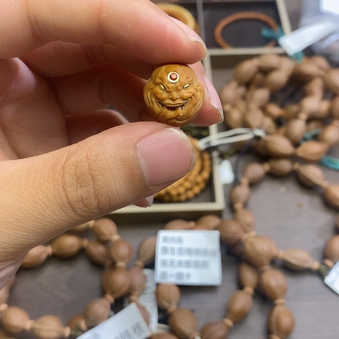 橄榄核手串兜*单颗星星