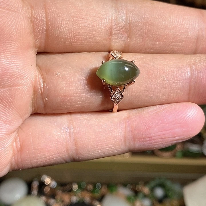 【闪购商品】银S925镶嵌戒指和田玉（碧玉）