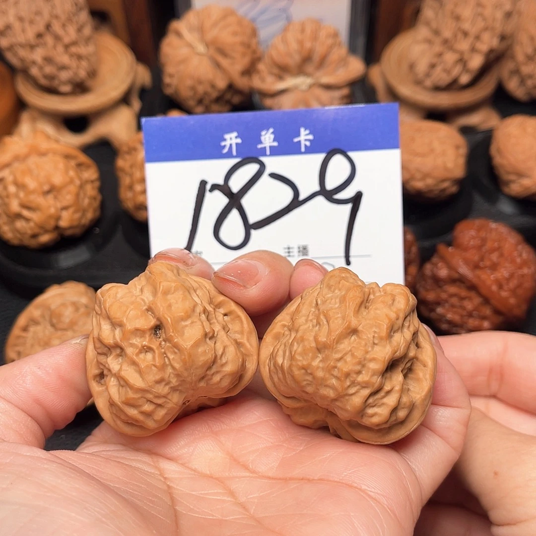 吊坠文玩核桃蛙蛙37尺。 无刀