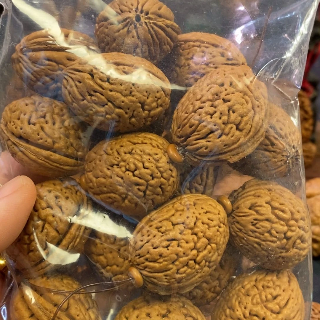 潍坊核雕桃核雕刻手串