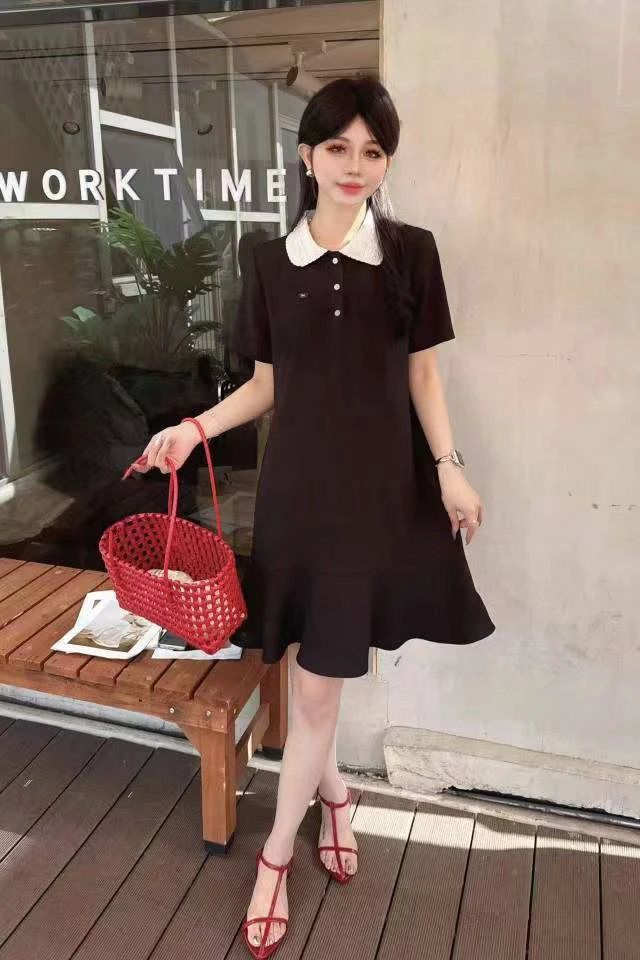 邹先森25118-30撞色娃娃领短袖连衣裙夏季新款修身大码显瘦气质