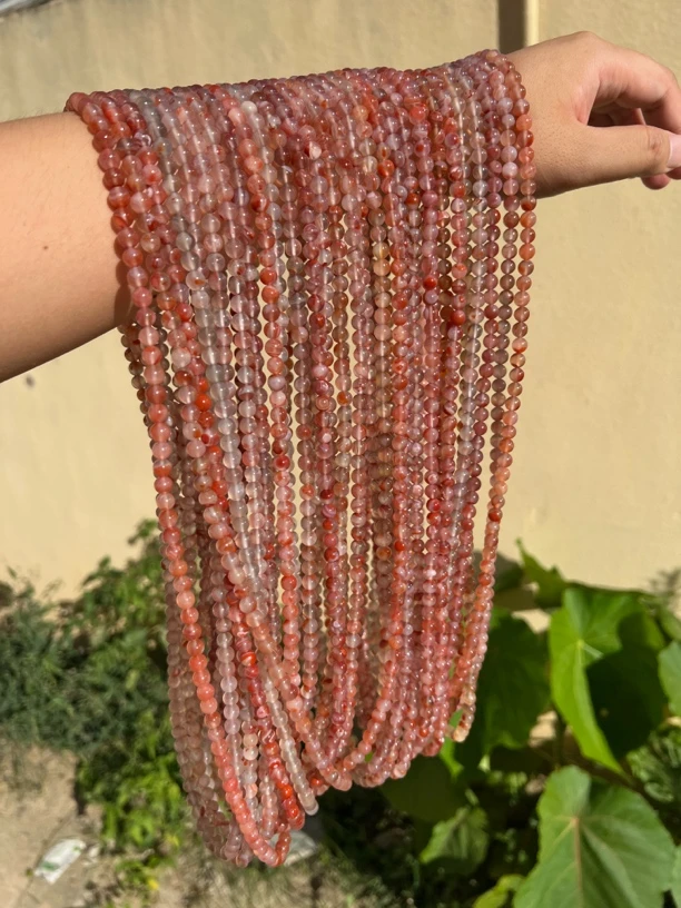 一条6mm九口料高冰飘红佛珠