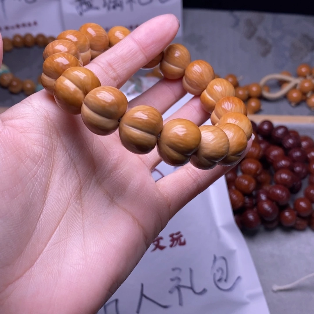 小***二猴头核桃手串大屁桃手串