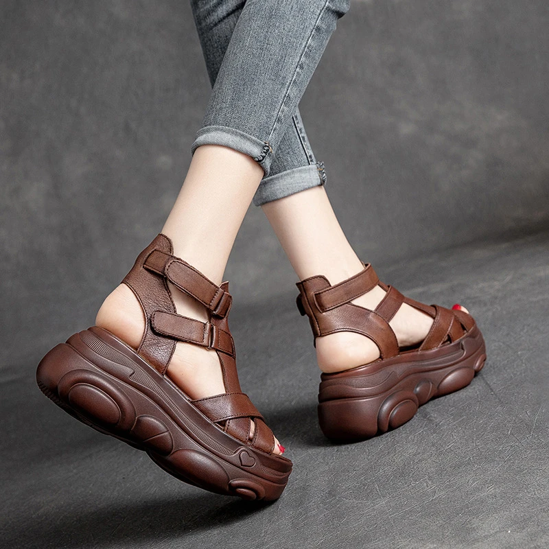 轻奢高贵女鞋罗马风格舒适坡跟女鞋头层牛皮复古厚底摇摇女凉时尚