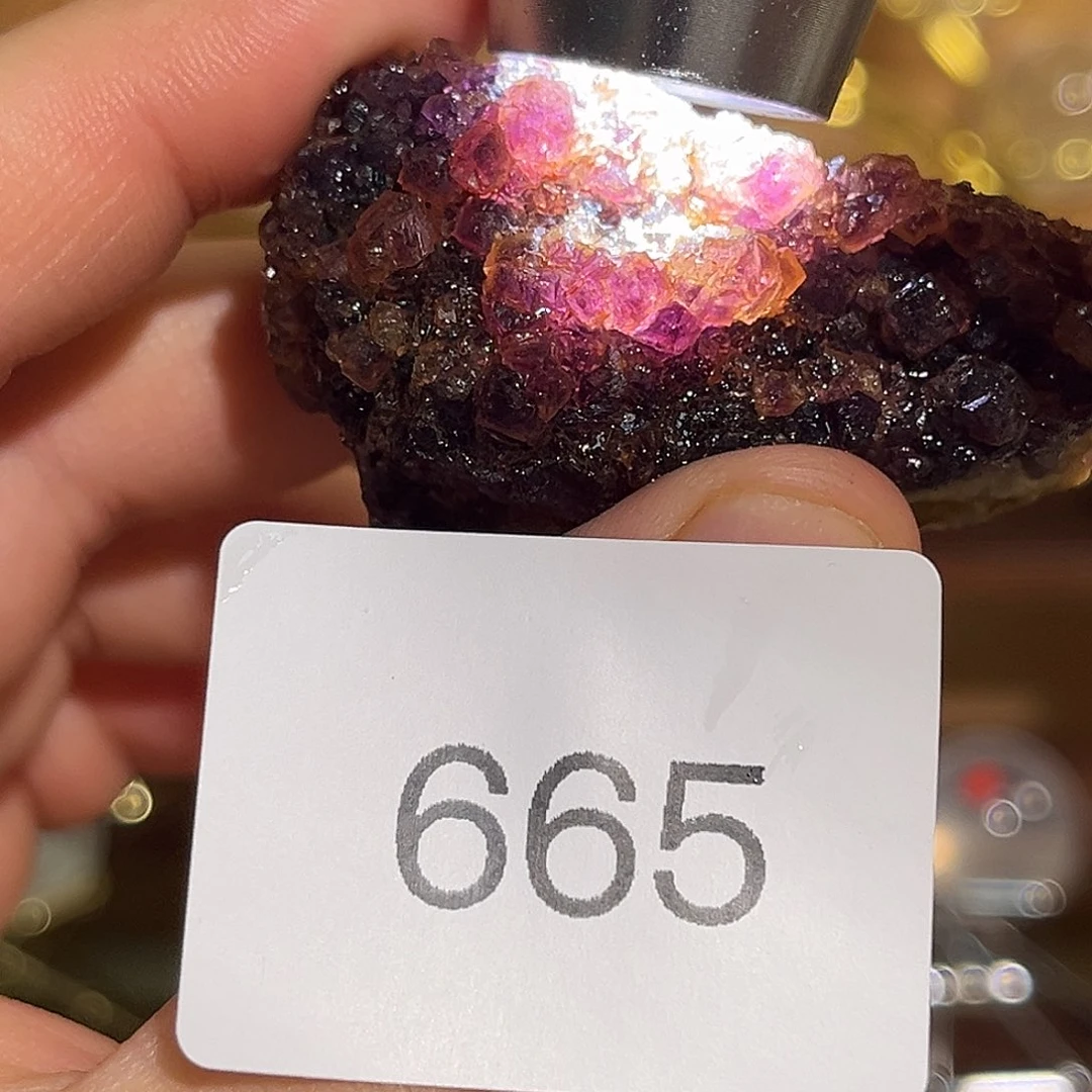 未镶嵌大型摆件（非配饰）水晶