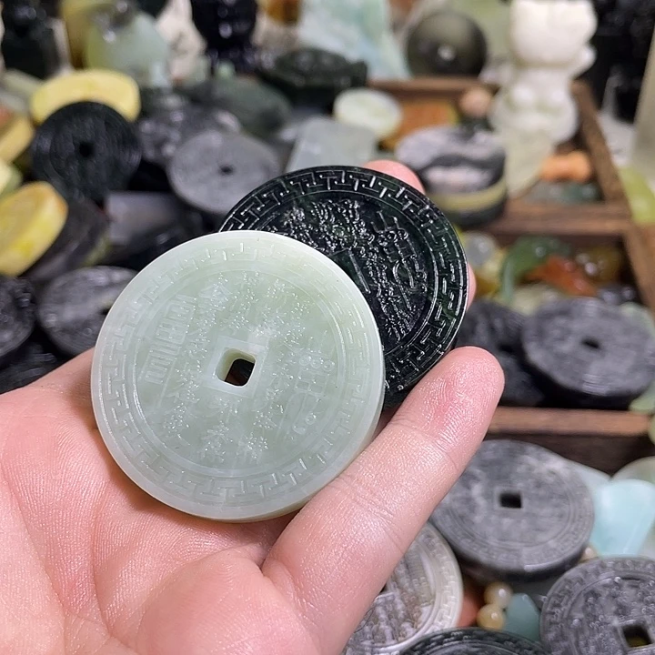 岫玉未镶嵌时尚经典挂件