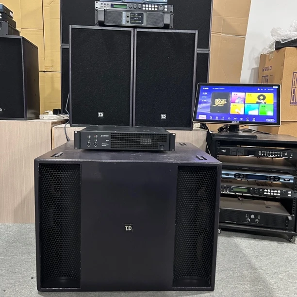 9新  （包邮）唐龙太极13寸音响四件套➕点歌机➕低音炮