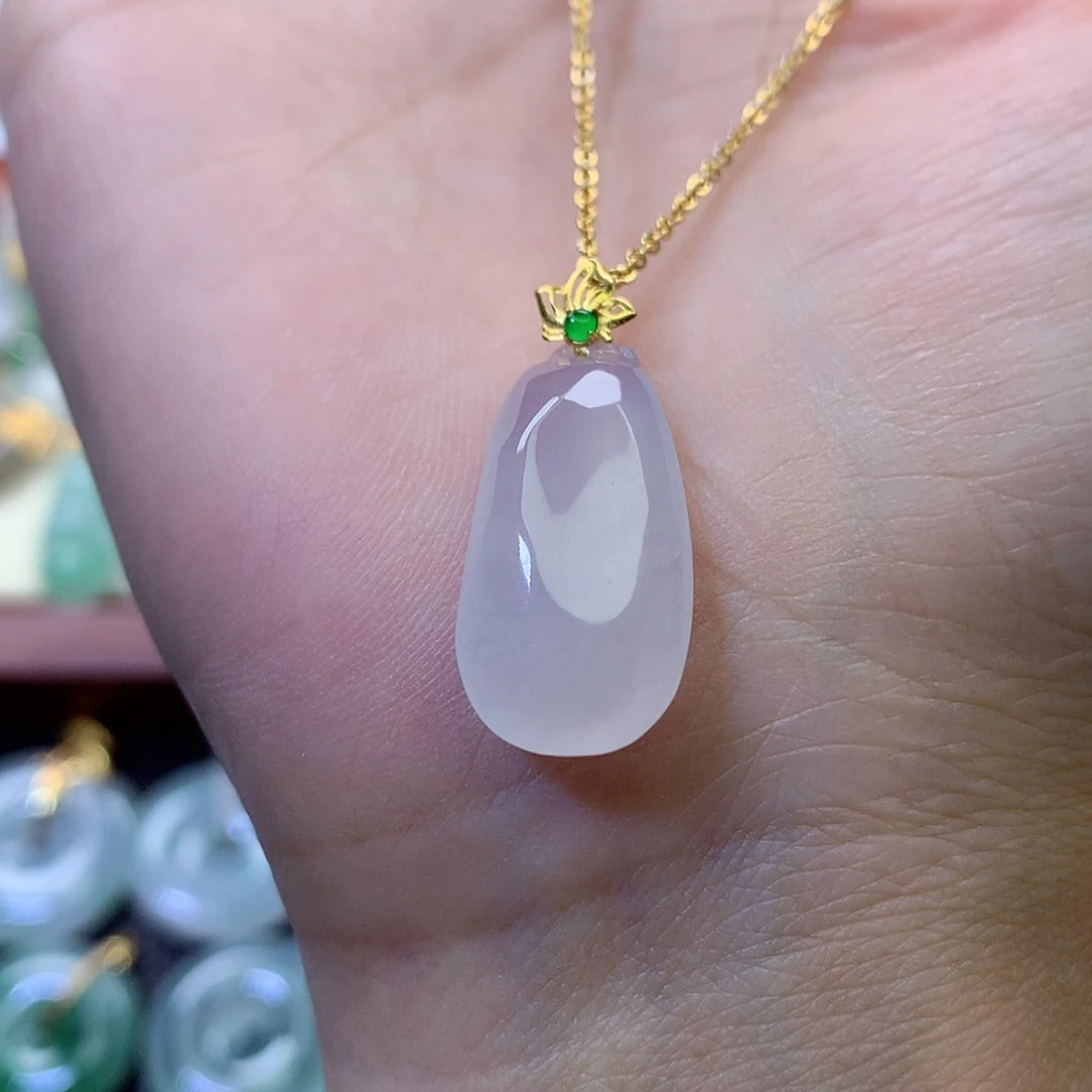 【闪购商品】吊坠(赠链)18K金镶嵌翡翠