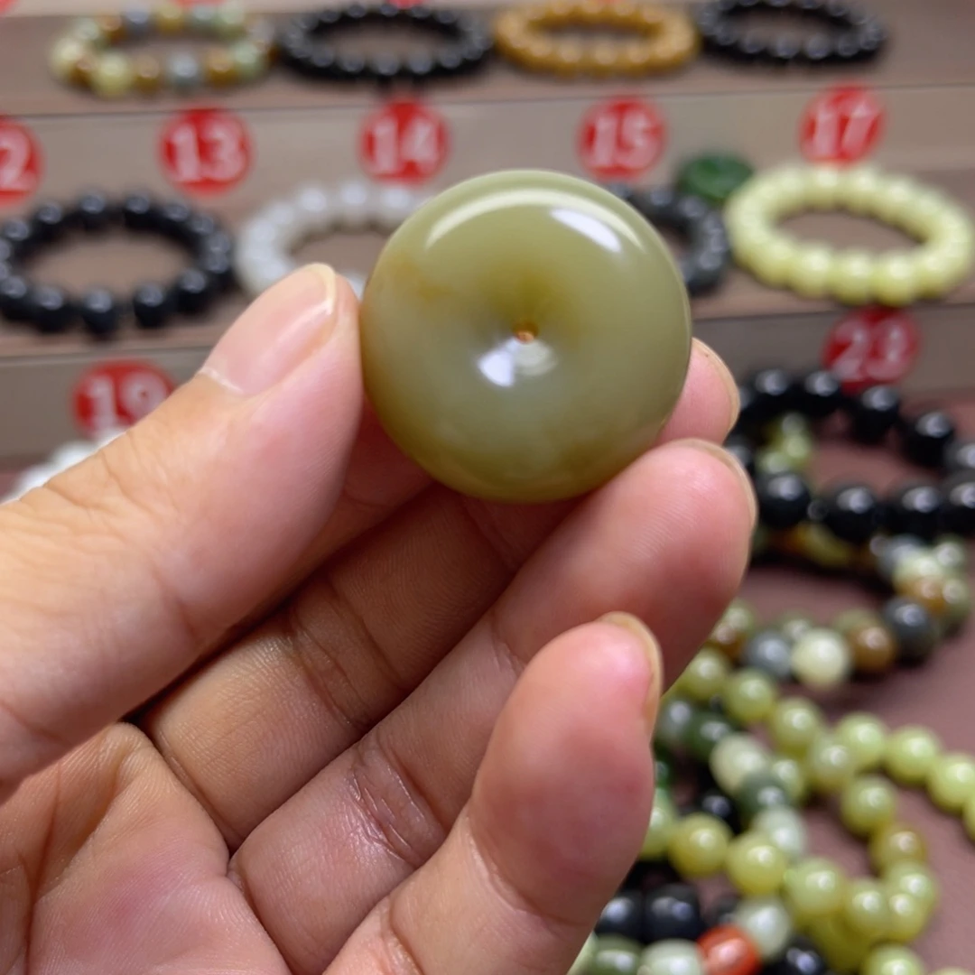 未镶嵌手链和田玉