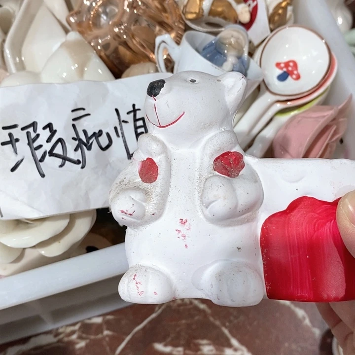 摆件陶瓷树脂材料