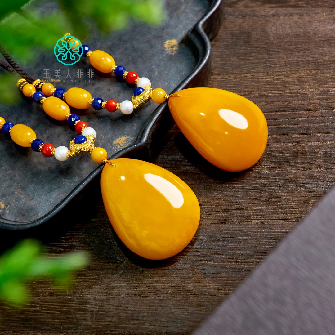 珠光宝气/蜜蜡水滴项链约54*40mm/多样性发一