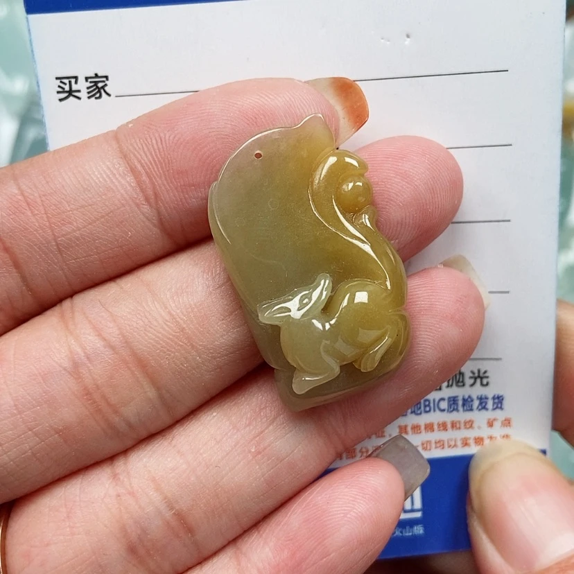 【闪购商品】翡翠颈饰未镶嵌九尾狐
