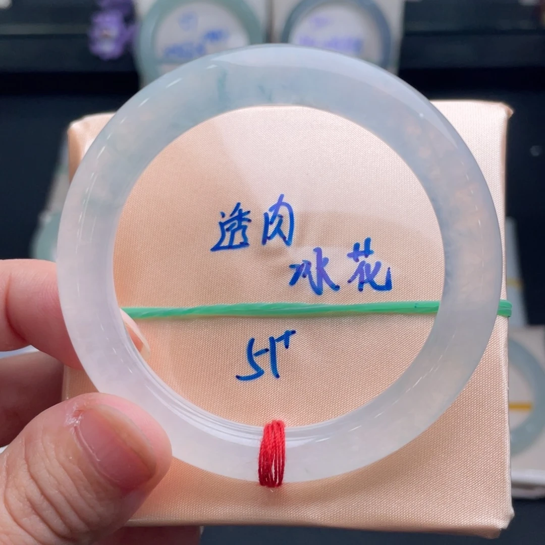 翡翠未镶嵌手镯翡翠手镯