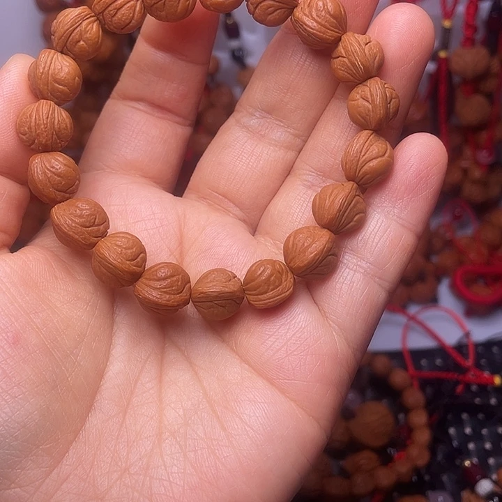 桃核吊坠龙纹桃枭