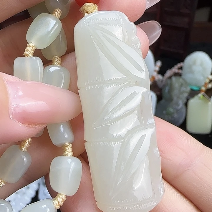 颈饰未镶嵌和田玉定制发货