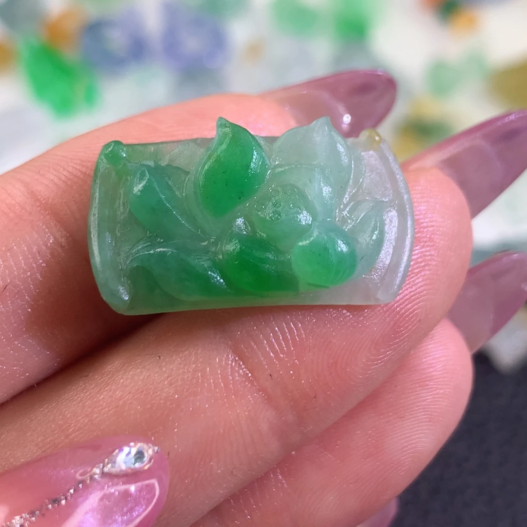 定制翡翠未镶嵌翡翠