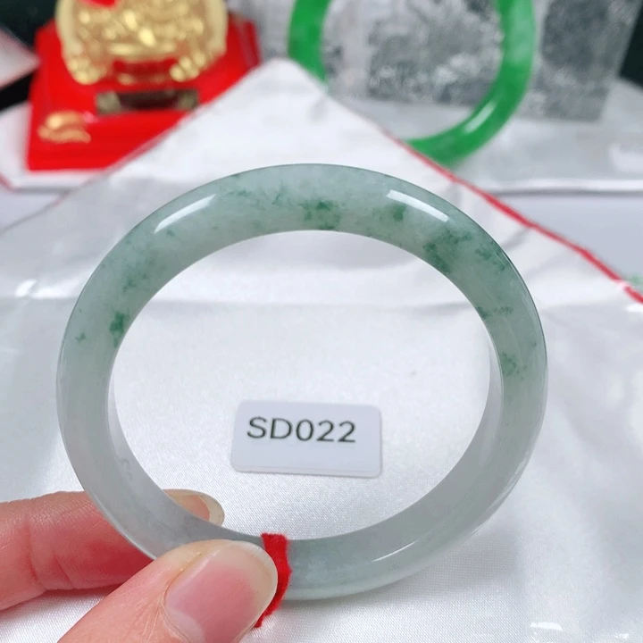 未镶嵌手镯翡翠  编号SD022 正圈51