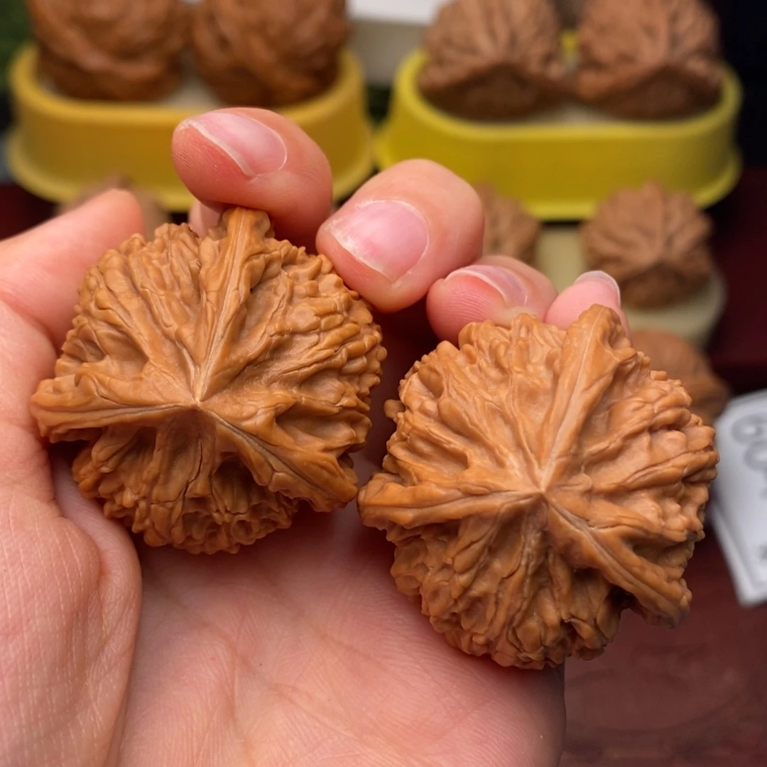 M***y把件文玩核桃玉龙奔38……