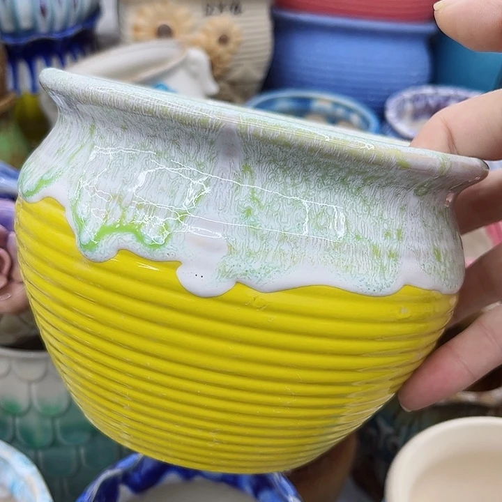 多肉绿植陶瓷花盆9.9包邮，有孔