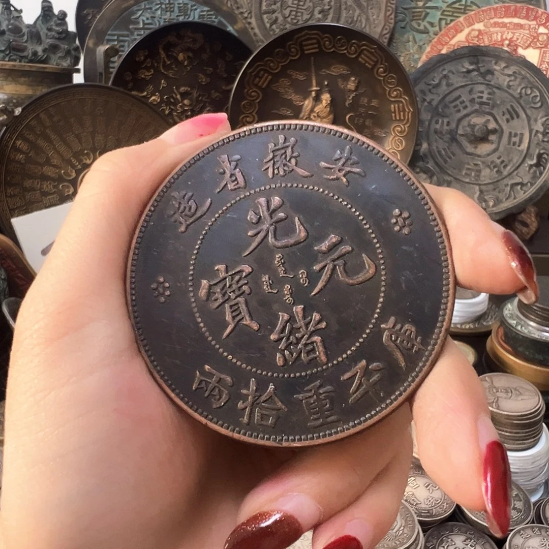 金属复古风格摆件
