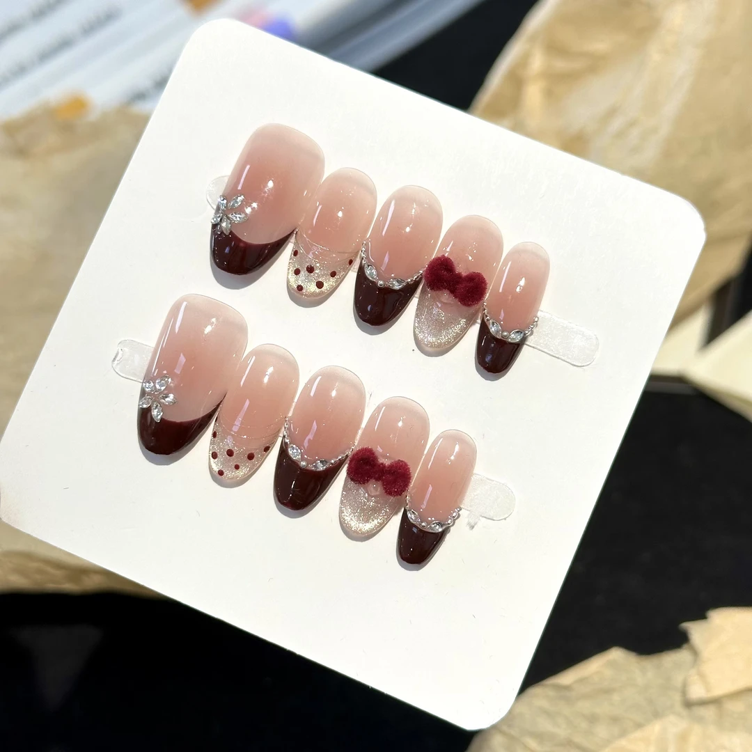 【丝绒蝴蝶结】秋冬法式新年红色穿戴甲新年高级感手工美甲专用胶