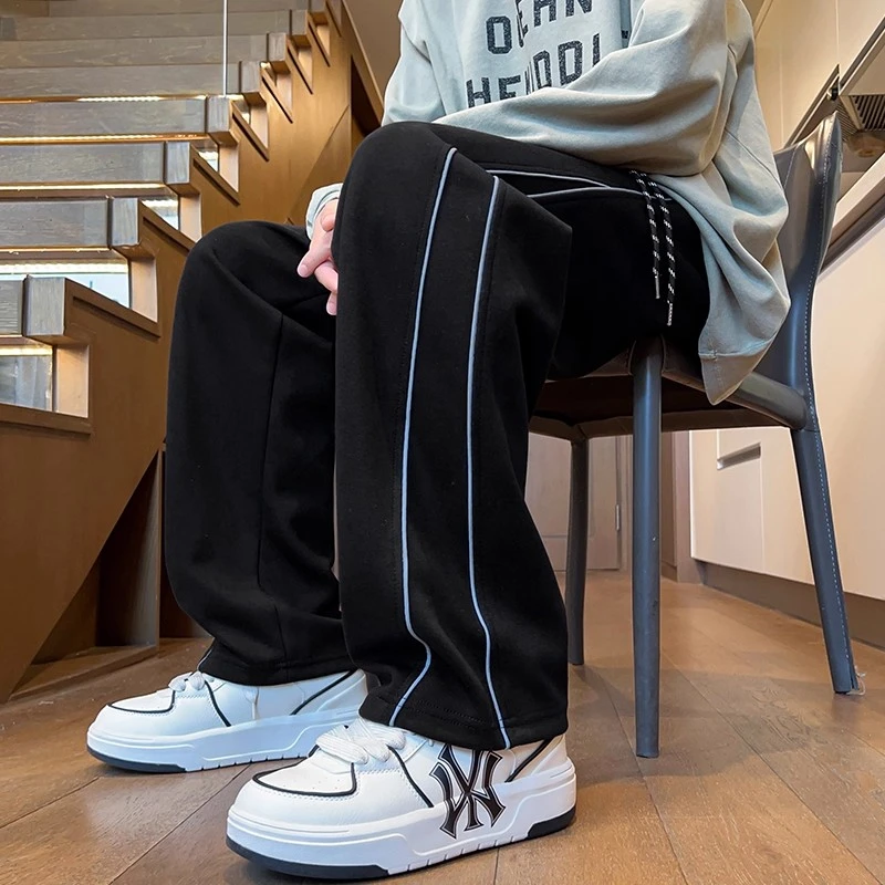 裤子男潮牌秋季2025新款宽松直筒休闲裤男潮流青少年阔腿运动长裤