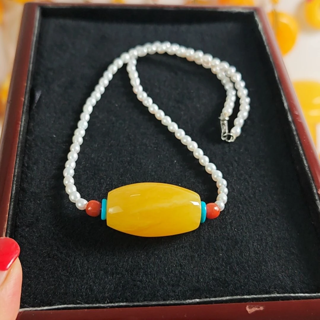 蜜蜡吊坠(赠链)未镶嵌