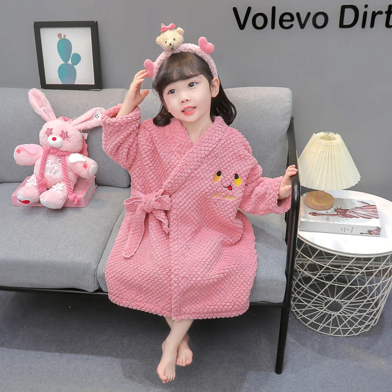 女童法兰绒浴袍秋冬新款儿童保暖宝宝加绒小童珊瑚绒睡袍洗澡浴巾