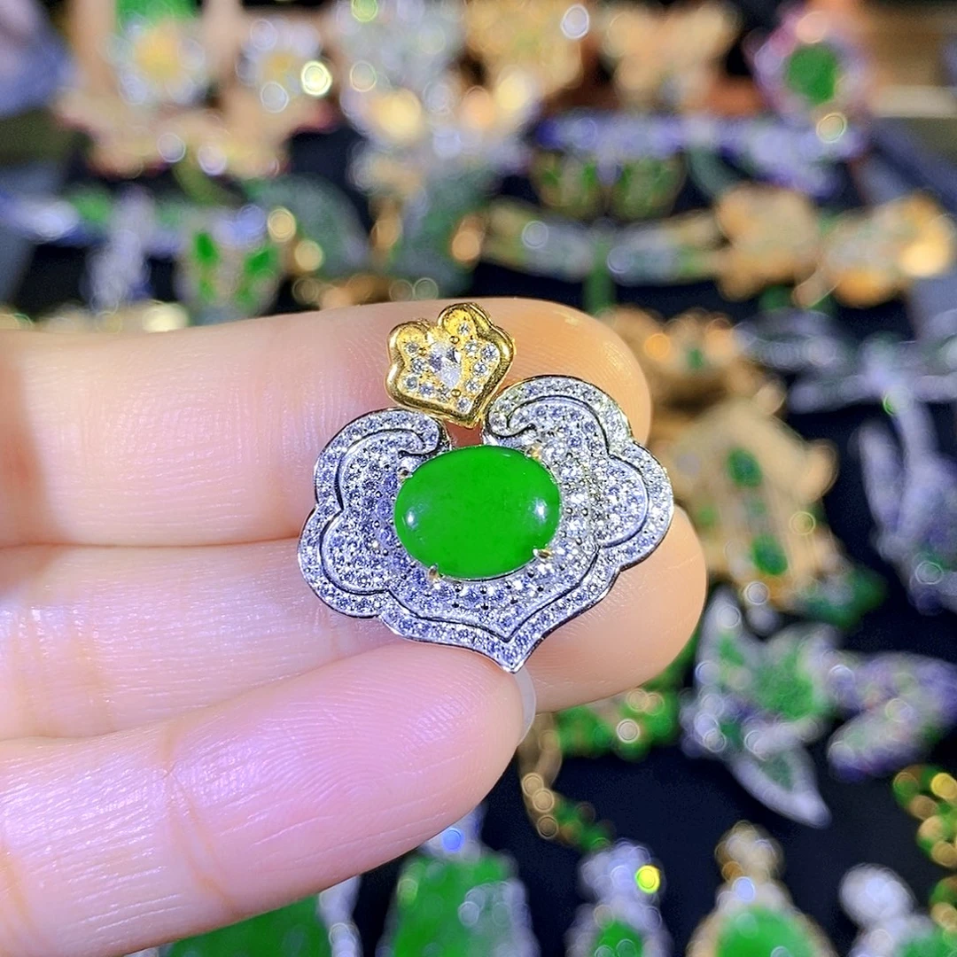 颈饰银S925镶嵌翡翠