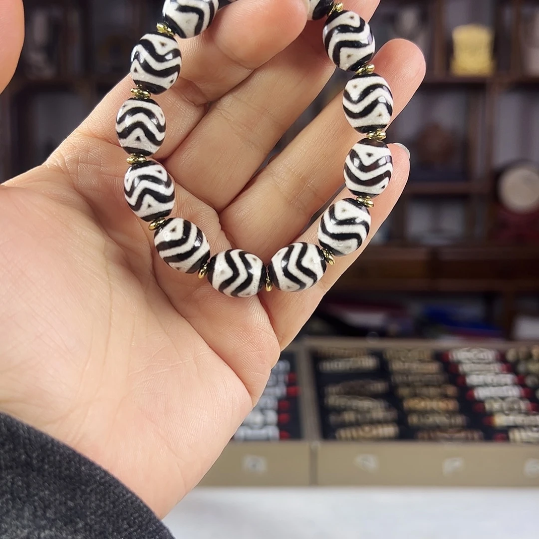 玛瑙/玉髓合金颈饰