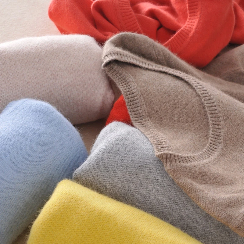 毛衣女针织女装秋冬新款圆领修身非羊毛衫短款大码套头打底衫