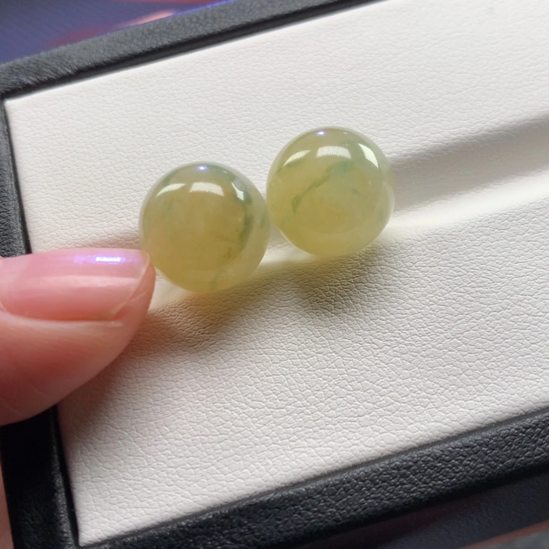 翡翠未镶嵌手链13mm