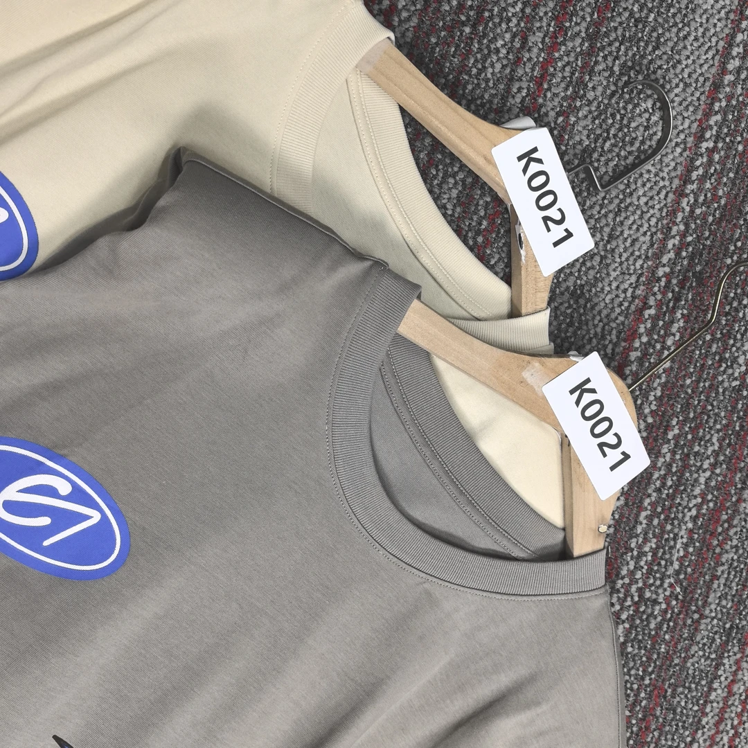 时尚女装【K0021】贰花门口