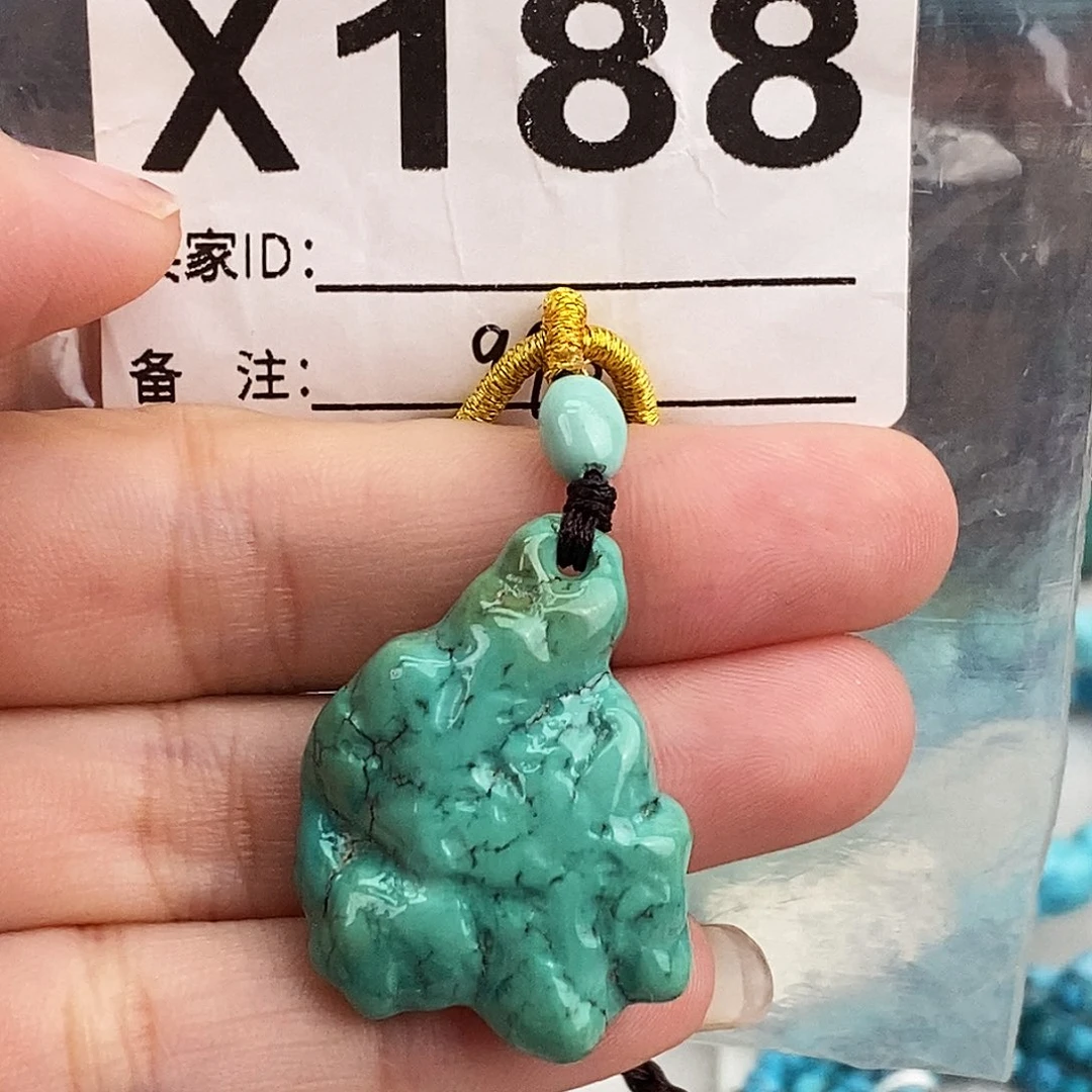 绿松石未镶嵌原矿