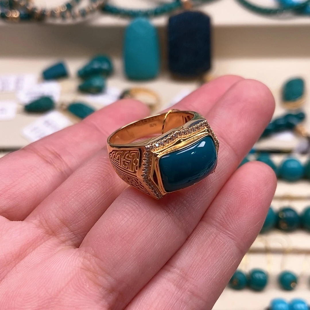 绿松石珠宝奇石18K金镶嵌