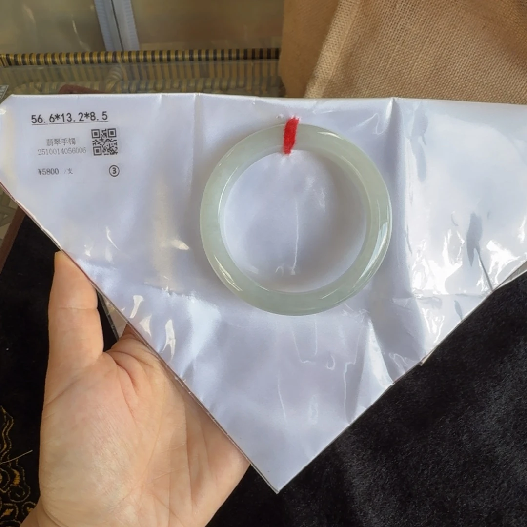 翡翠未镶嵌手镯翡翠手镯