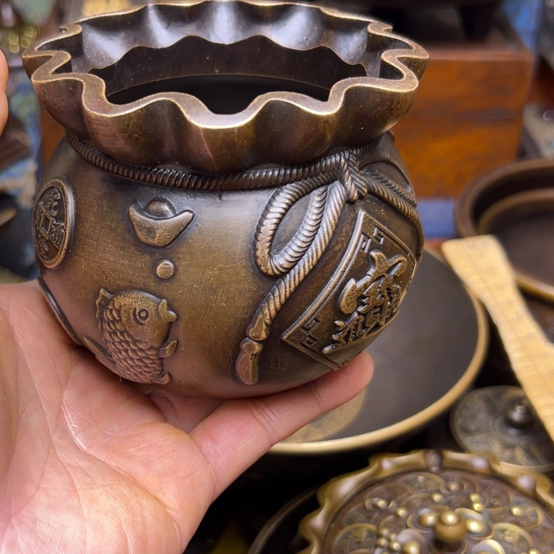 精美铜器，点击下单