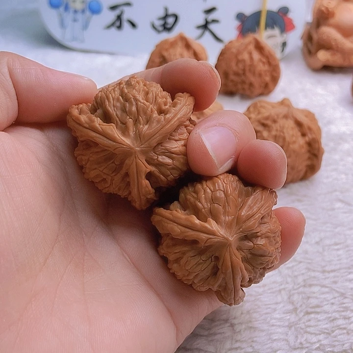 吊坠文玩核桃啊****！三棱