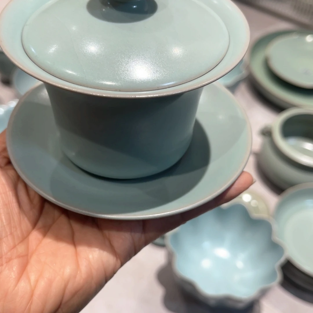 长***央杯子瓷仿古的风格也有着一副迷人之前