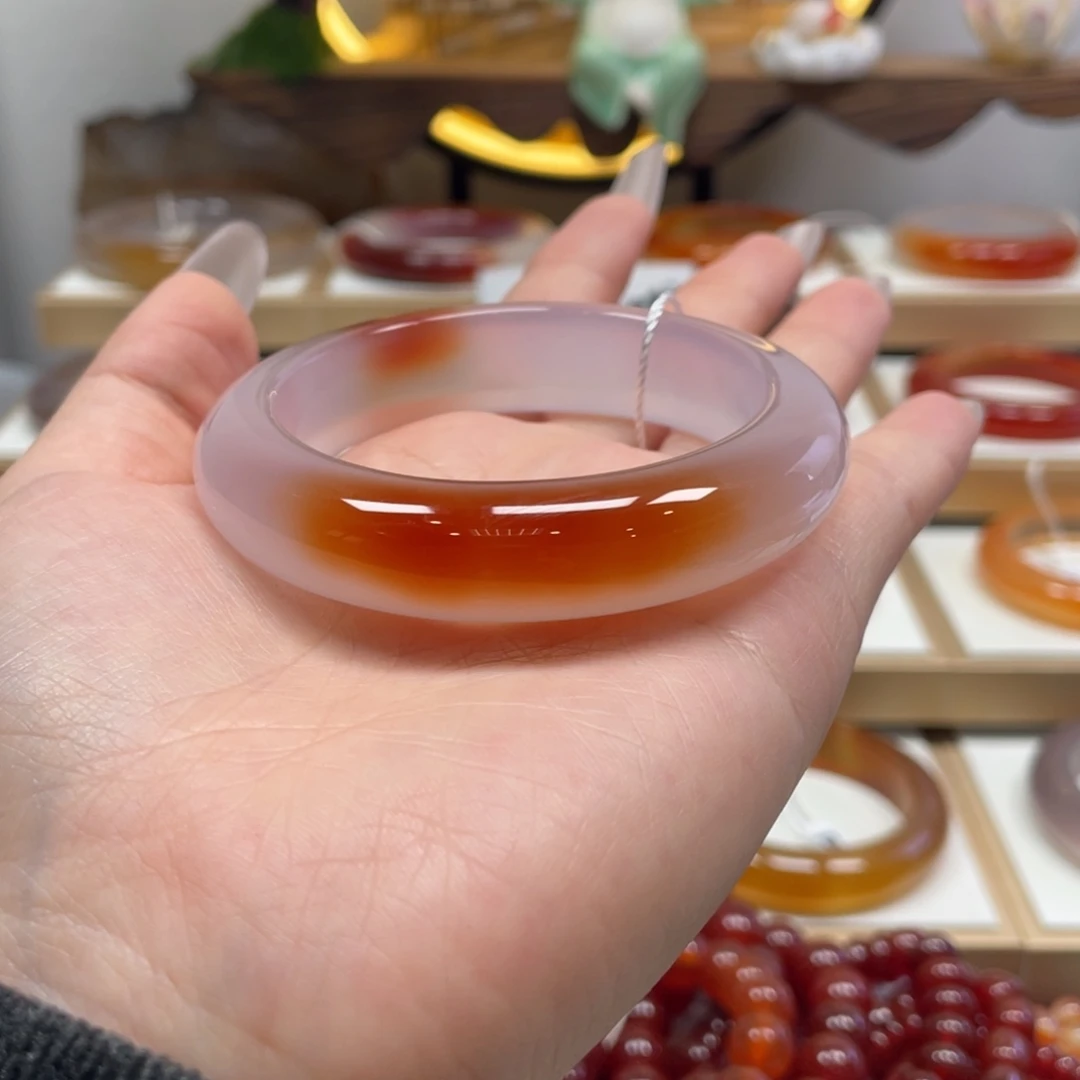 玛瑙/玉髓未镶嵌手镯