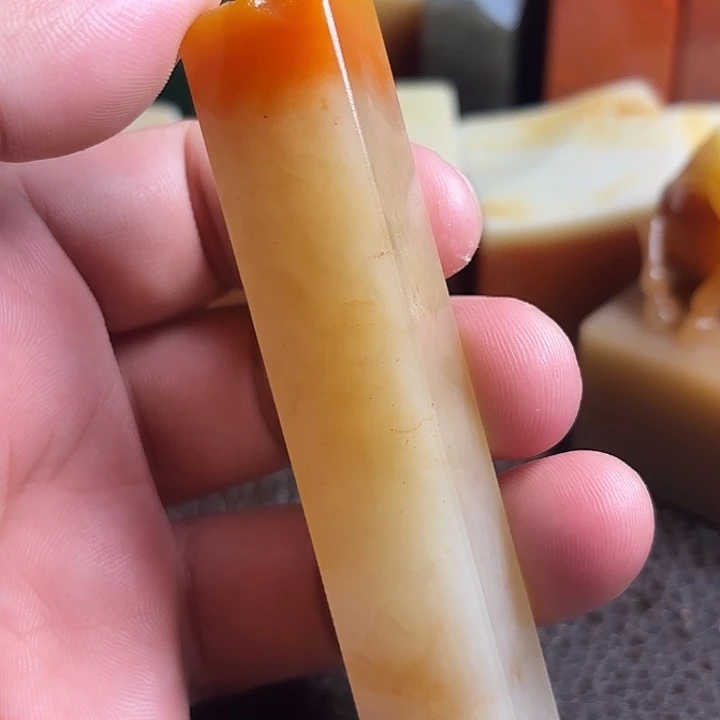 老挝石精美的老挝结晶