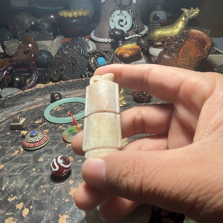 和田玉（糖玉）未镶嵌挂件