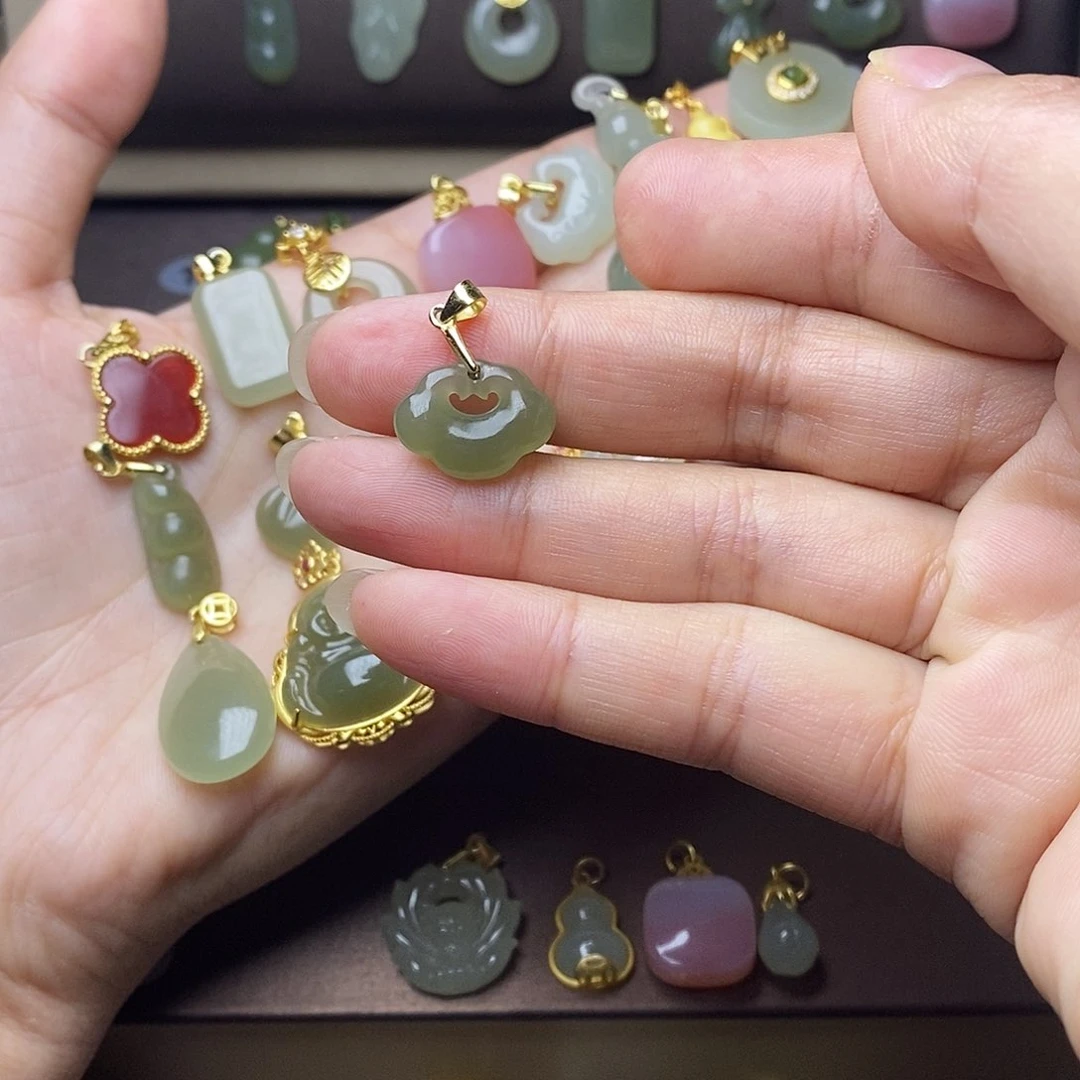 和田玉颈饰银S925镶嵌