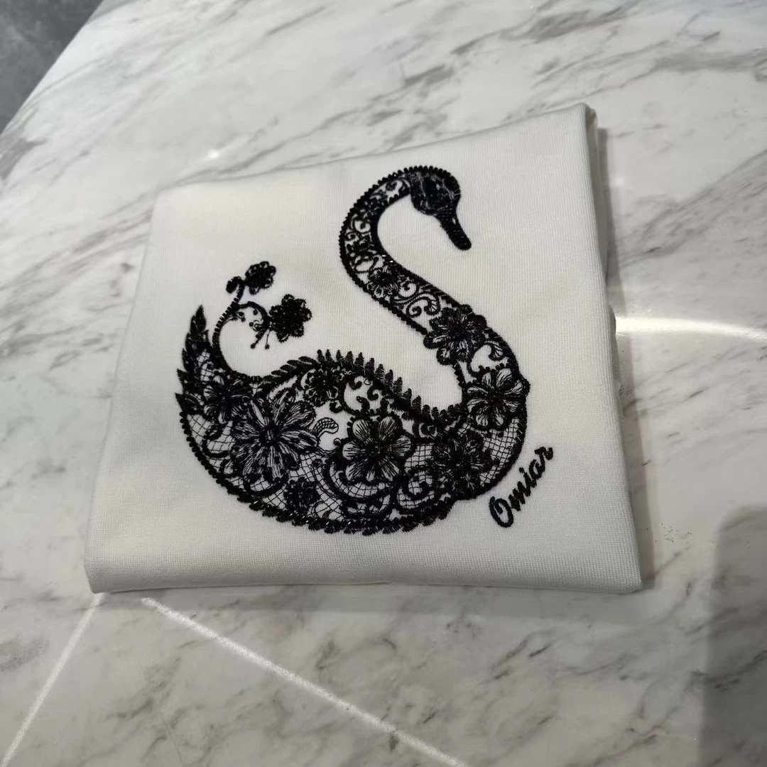 OMIAR2025新款重工绣珠天鹅春夏季短袖A9205