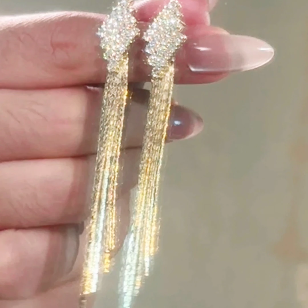 铜合金锆石耳饰 日韩金色女几何形金色耳环气质仙女耳饰