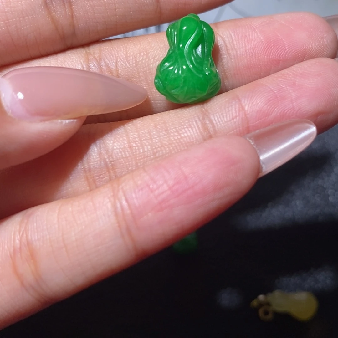 ****困翡翠散珠无镶嵌07